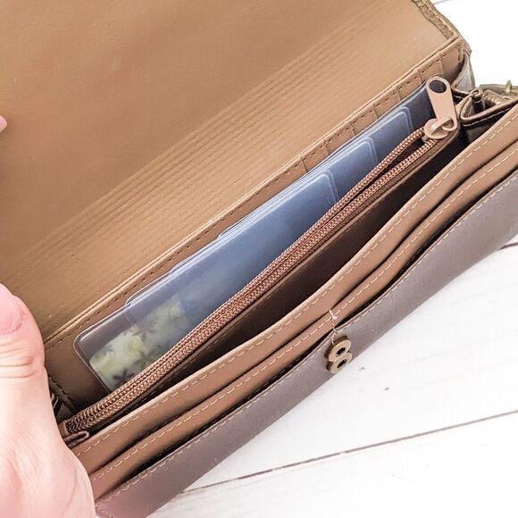 Metallic Bronze Shoulder Wallet Clutch Purse - Picture 2 of 4